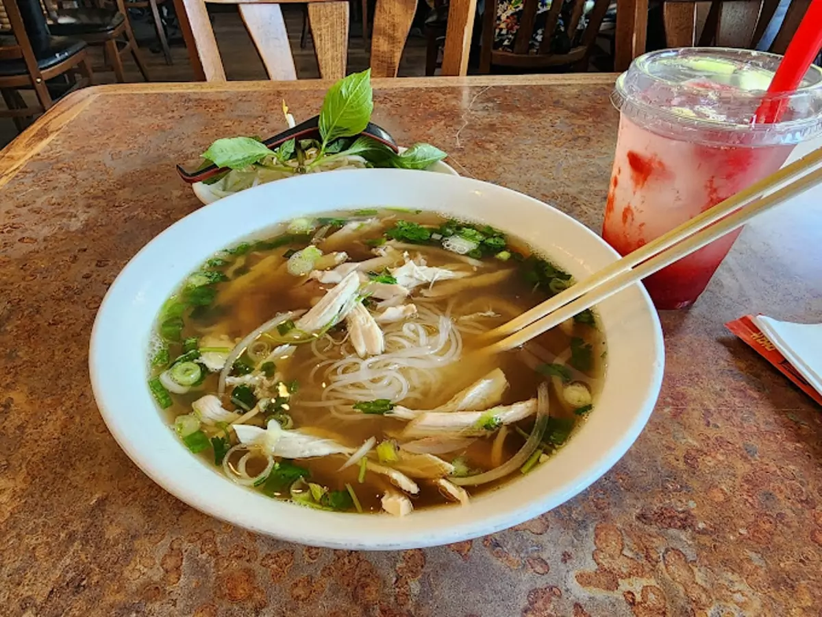 Local Pho