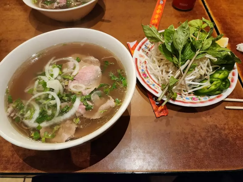 Pho 2000