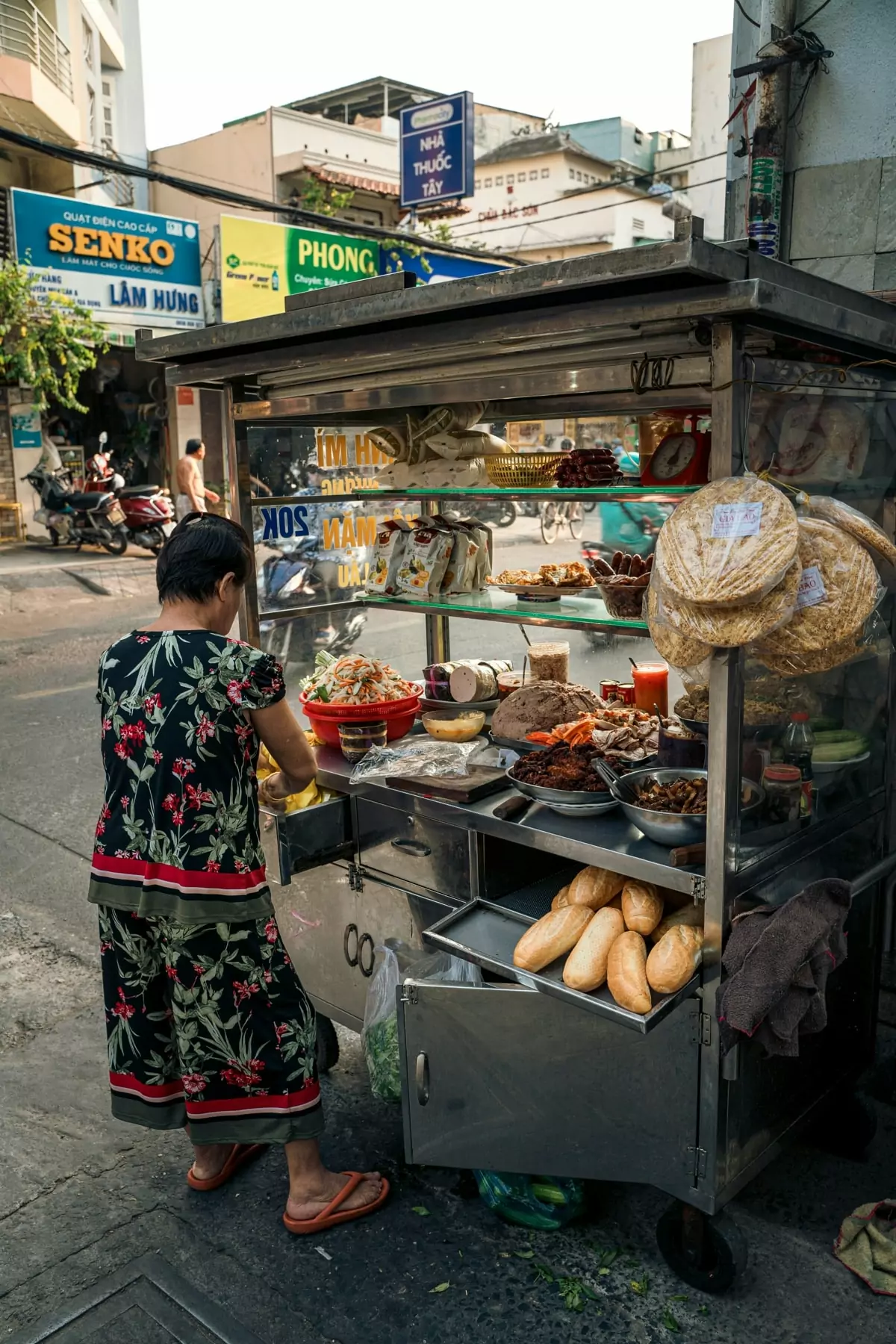 banh mi street food