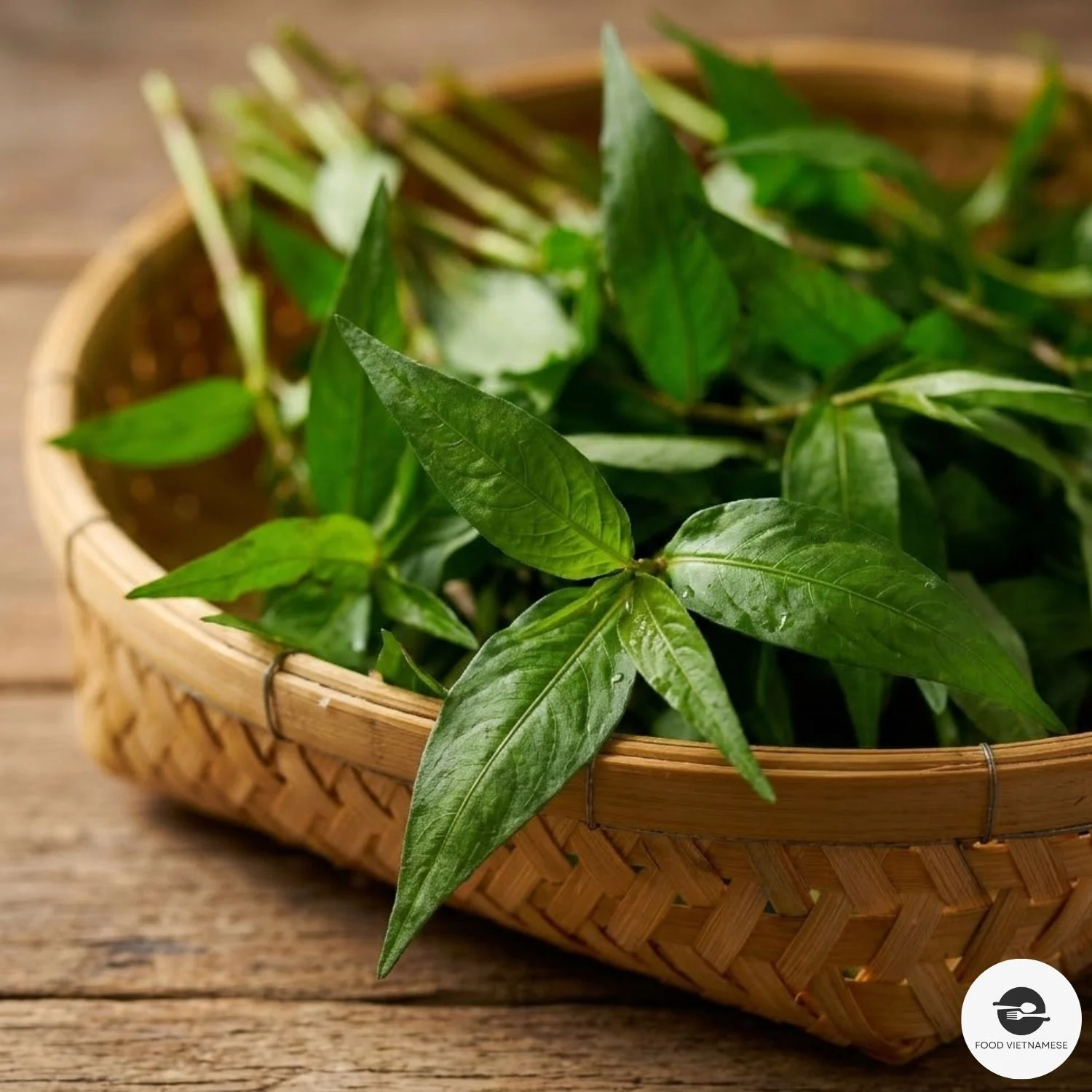 Vietnamese Coriander Substitute: What Actually Works (And Why It Isn’t Really Coriander)